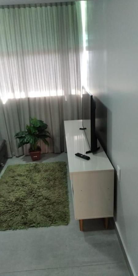 Apartamento Confortavel Гоянія Екстер'єр фото